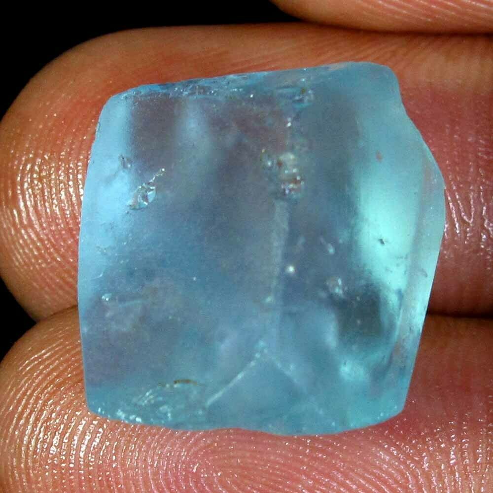 39.50 Ct 100% Natural Blue Topaz Facet Rough Specimen 17 X 19 X 13 Mm Gemstone