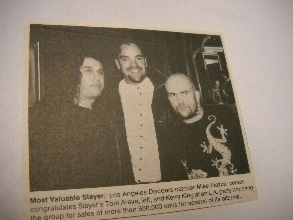 SLAYER Kerry King & Tom Araya w/ Mike Piazza 1980 music biz promo pic/text