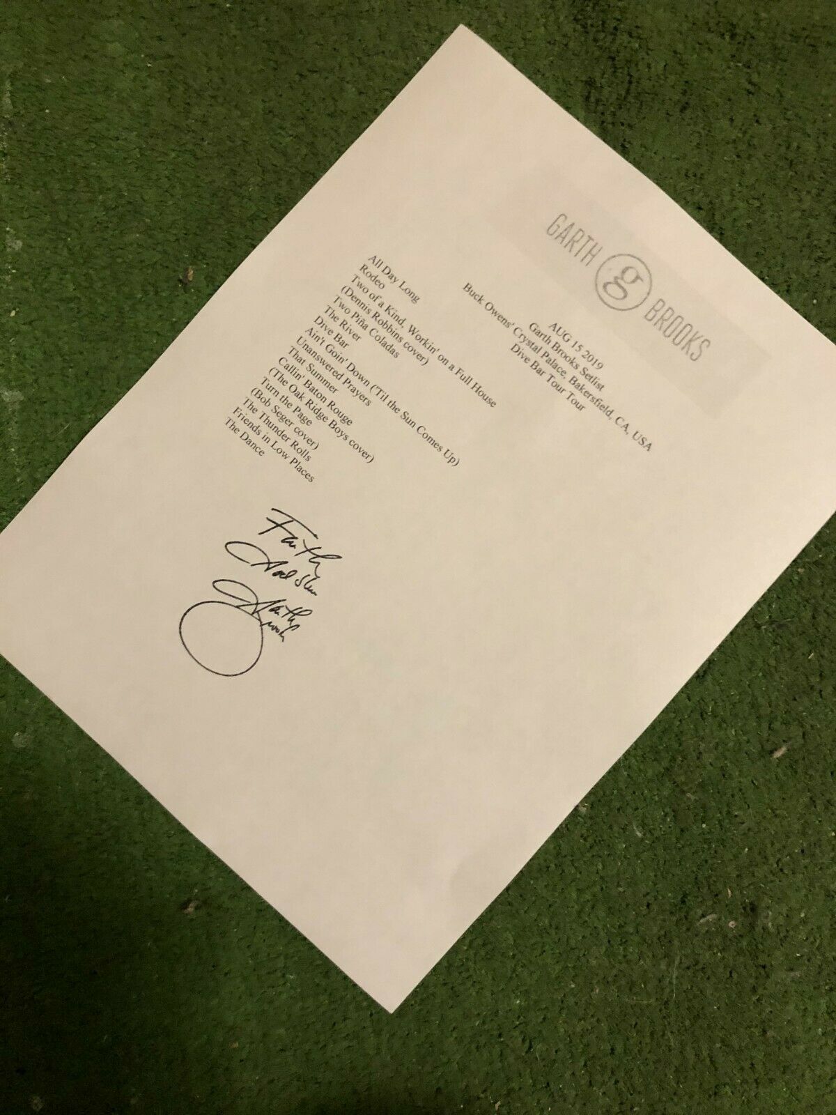 Garth Brooks Setlist Reprint From Dive Bar Tour 2019
