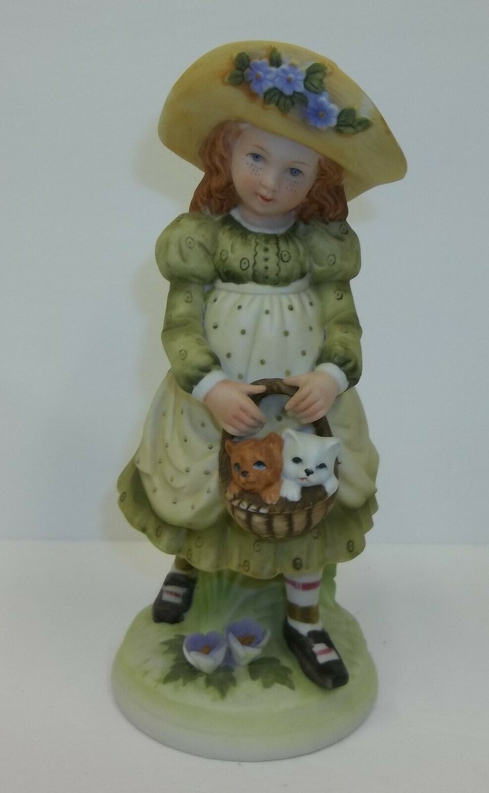 Holly Hobbie Porcelain Bisque Figurine - Holly with Basket of Kittens