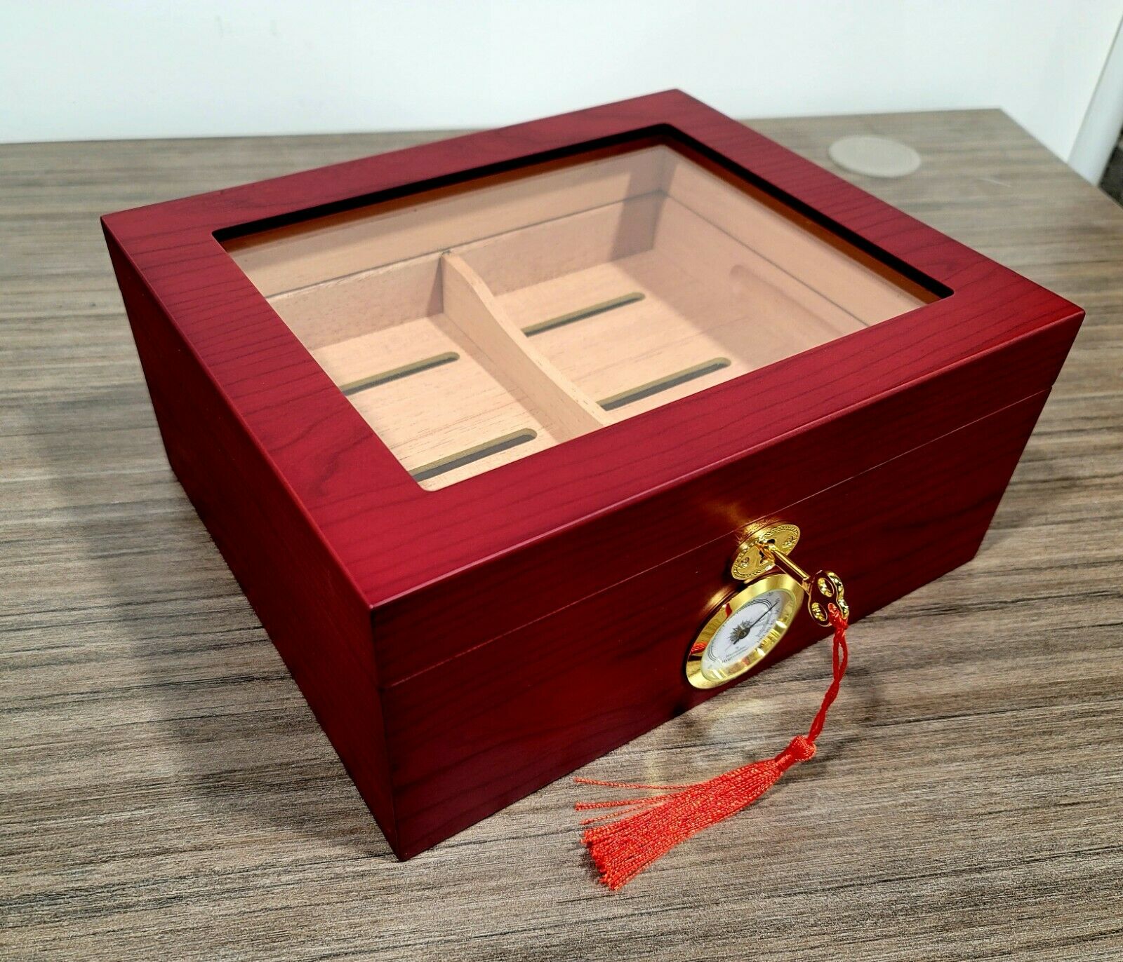 Lockable 50 Cigar Humidor Storage Box Desktop Glasstop Humidifier Hygrometer