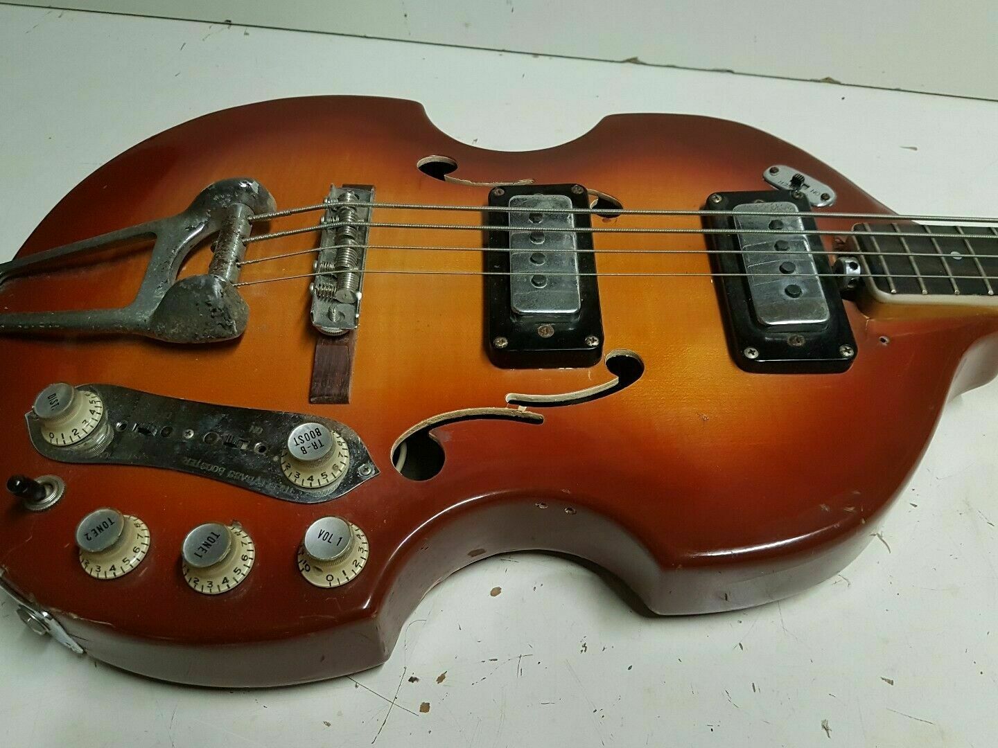 1969 Vox Violin Bass - Built In Effects - Distortion - Booster -tuner
