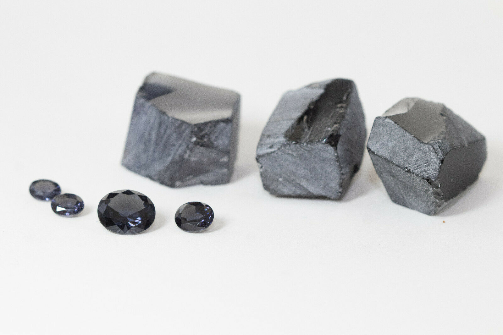 Nanosital #A-756 Ocean Grey Dark  105 gr Faceting Rough Created Gemstone